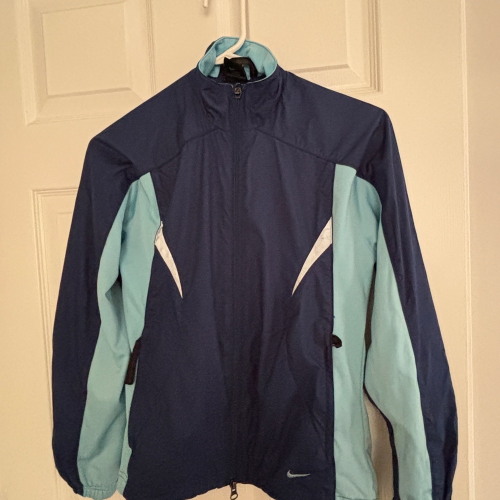 Nike Women's Blue and Light Blue Jacket